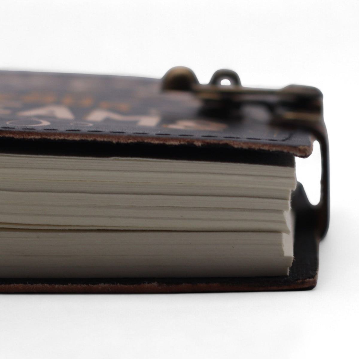 Never Give Up on Your Dreams Leather Journal, leather notebook product photograph 5