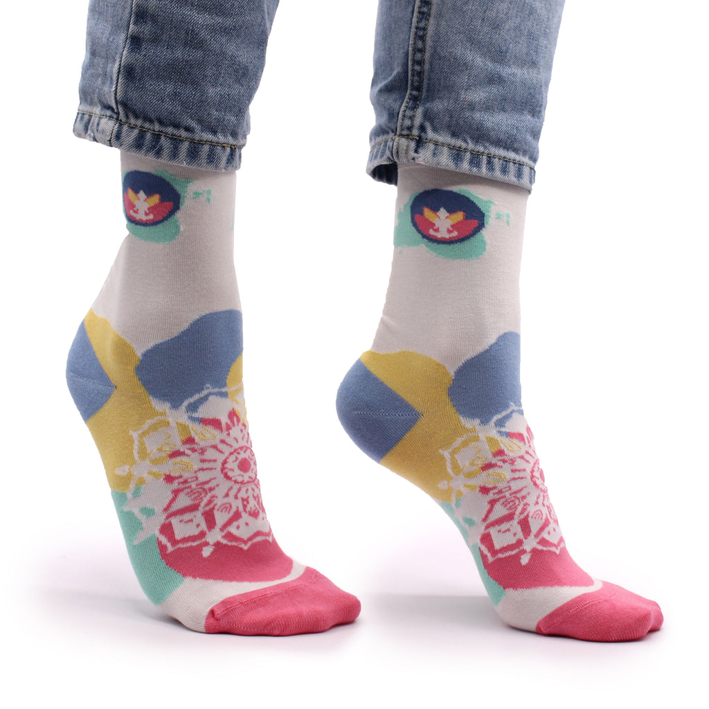 Hop Hare Bamboo Socks | Meditation