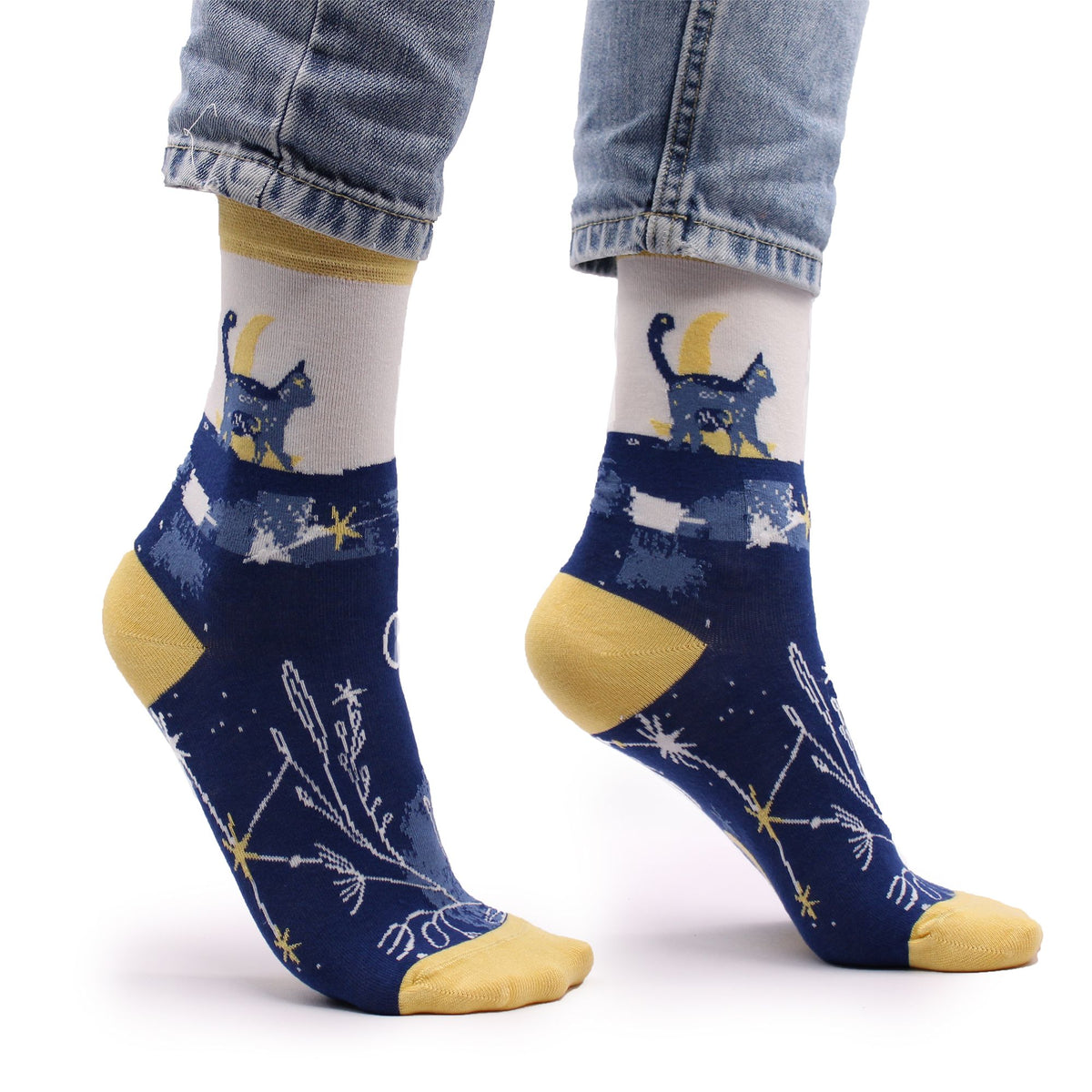 Hop Hare Bamboo Socks | Midnight Cat