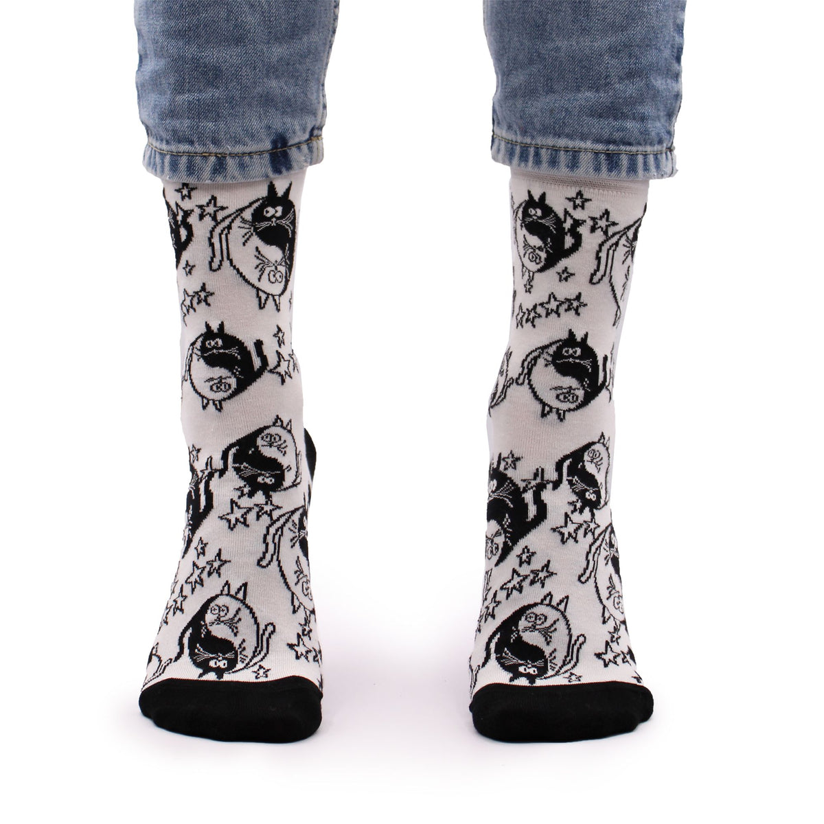 Hop Hare Bamboo Socks | Ying Yang